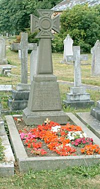 Headstone of the grave for Hugh Stewart Cochrane